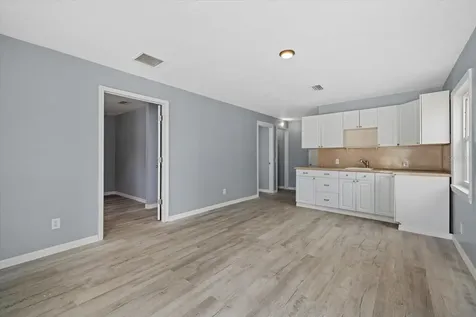 2818 Olympic Street Sarasota FL 34231
