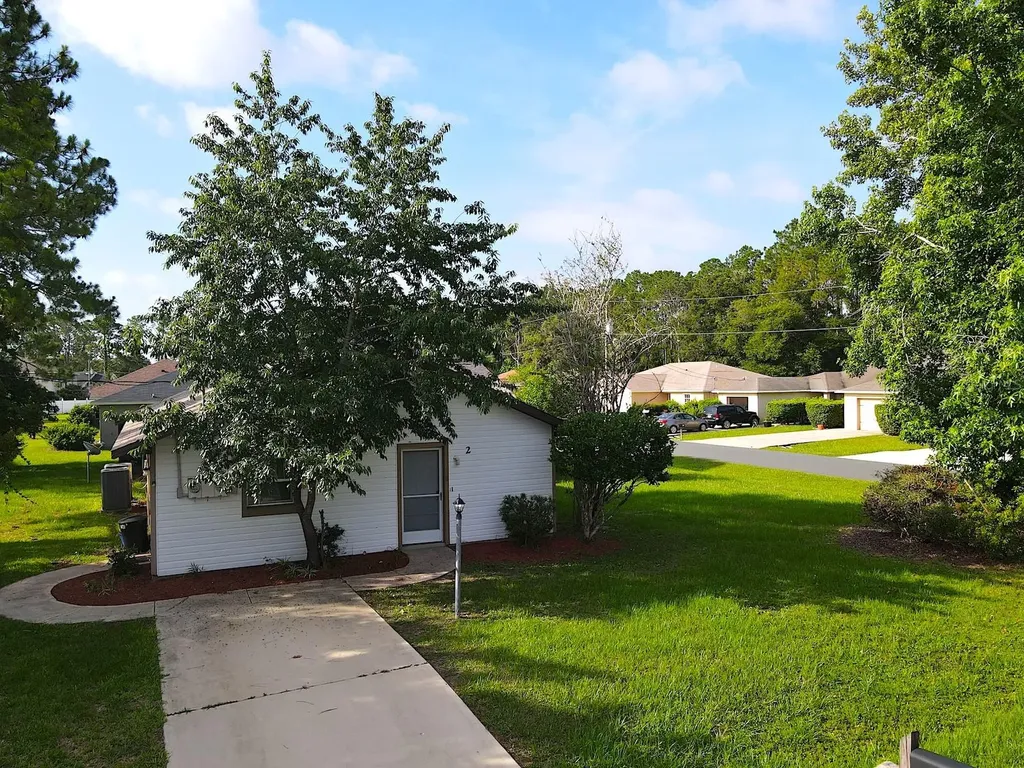 2 Plateau Lane Palm Coast FL 32164