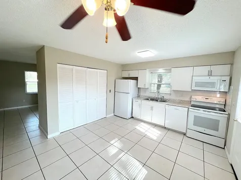 2 Plateau Lane Palm Coast FL 32164