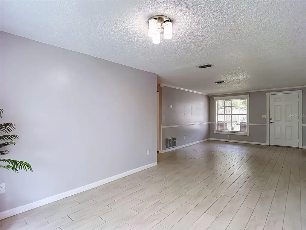 903 Carrie Cove Valrico FL 33594