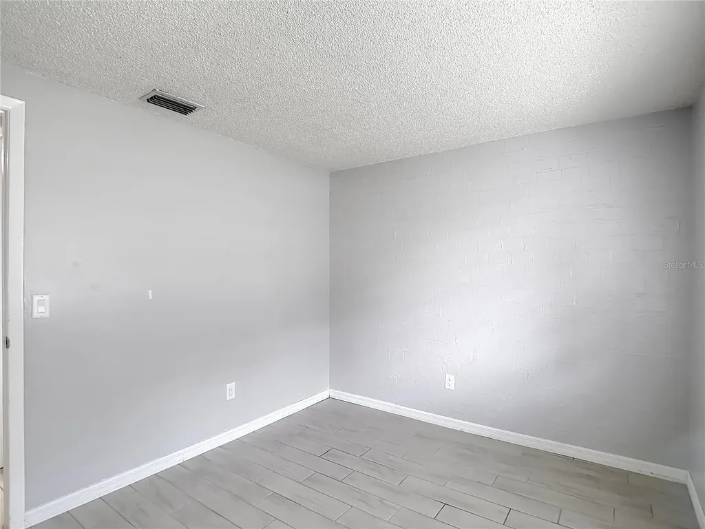 903 Carrie Cove Valrico FL 33594