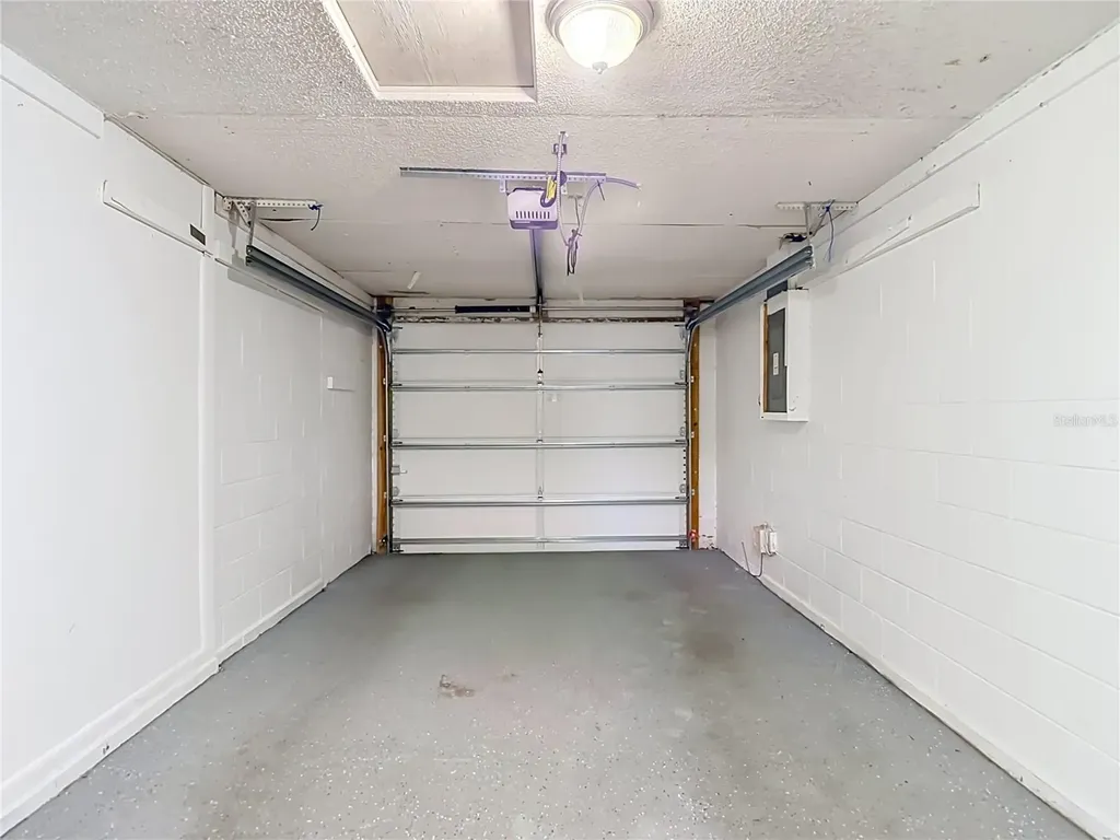 903 Carrie Cove Valrico FL 33594