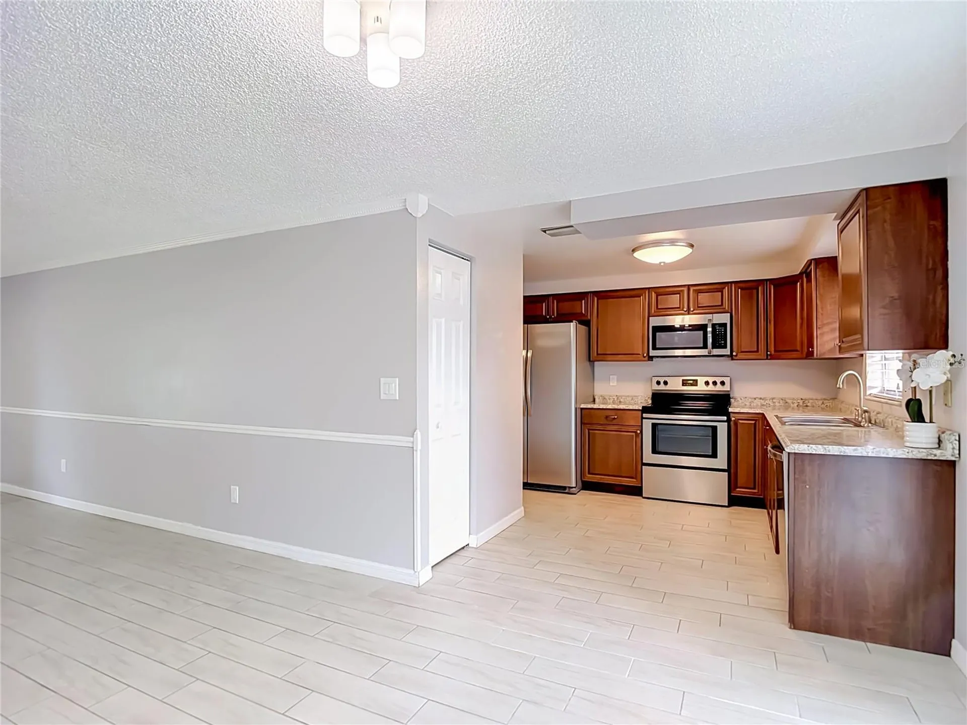 903 Carrie Cove Valrico FL 33594