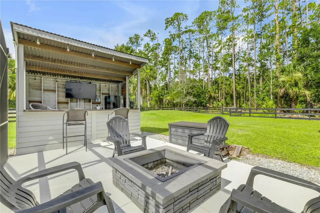 2195 W Poinsettia Drive Port Orange FL 32128