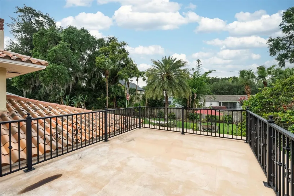 830 Lake Davis Drive Orlando FL 32806