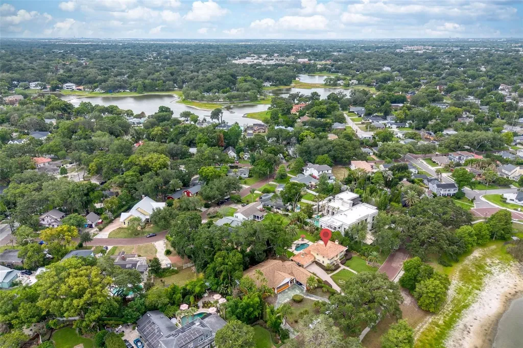 830 Lake Davis Drive Orlando FL 32806
