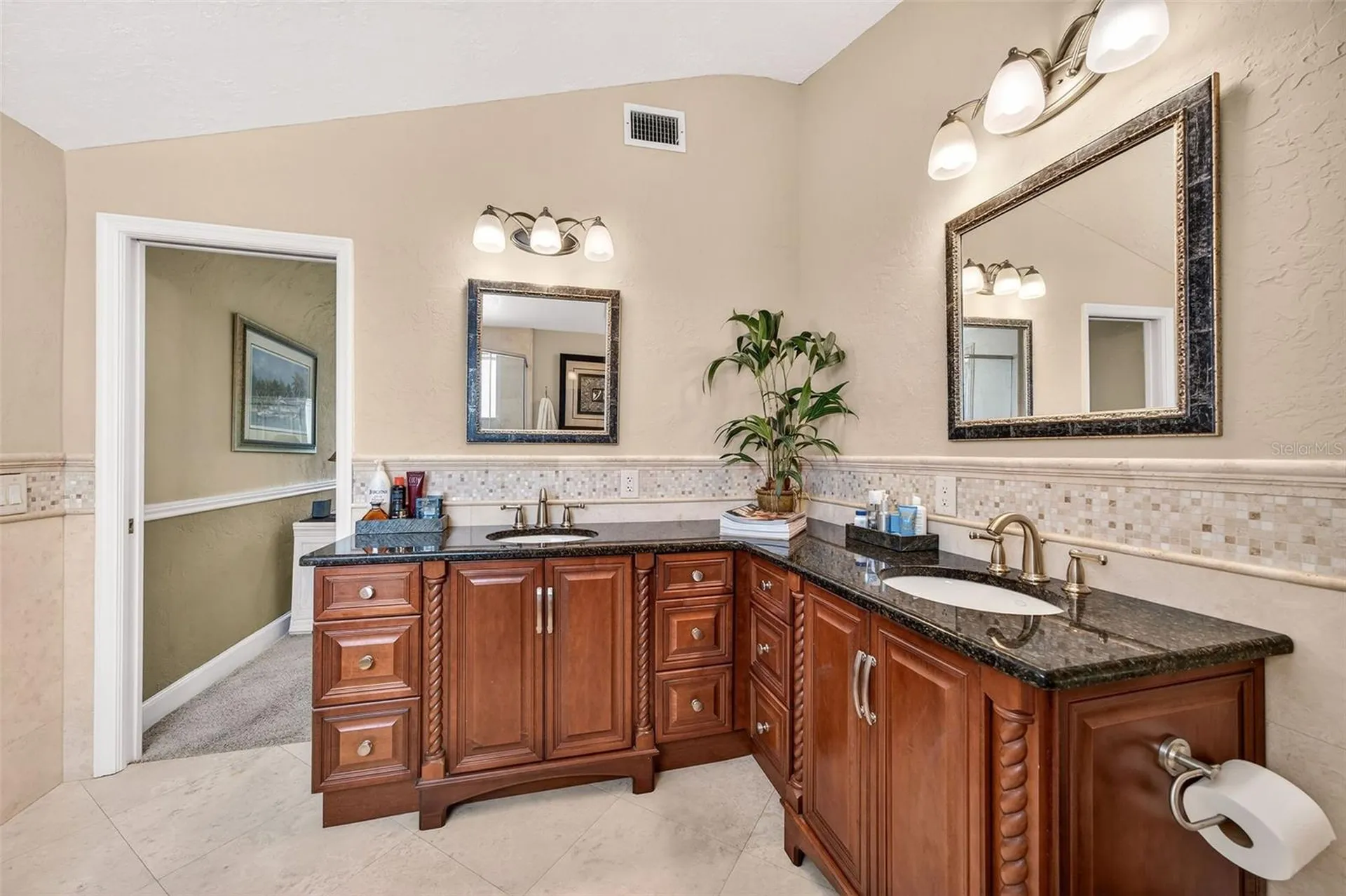 830 Lake Davis Drive Orlando FL 32806