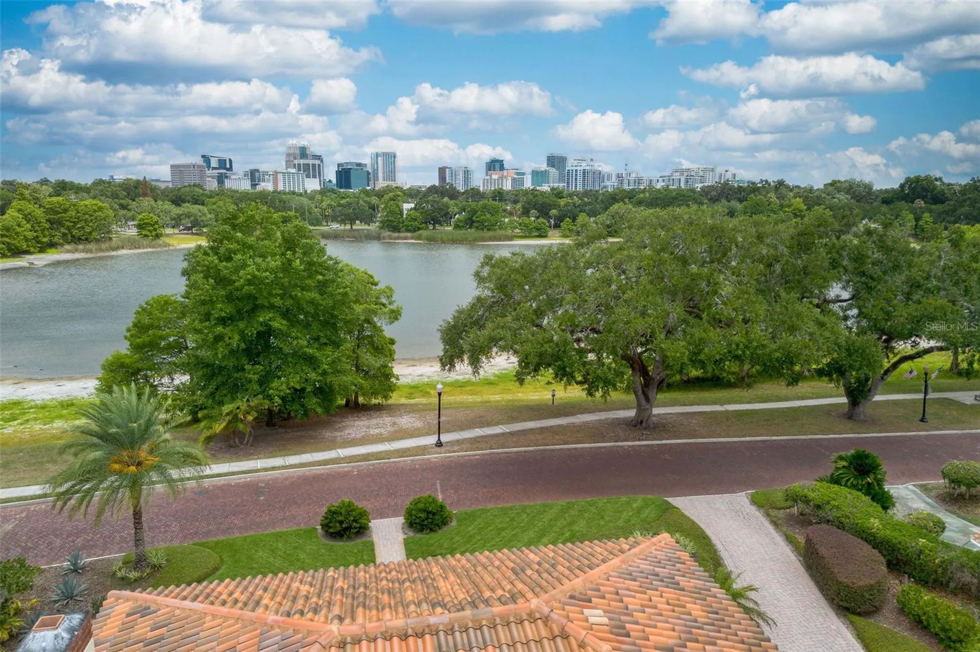 830 Lake Davis Drive Orlando FL 32806