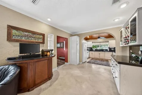 830 Lake Davis Drive Orlando FL 32806