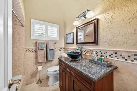 830 Lake Davis Drive Orlando FL 32806