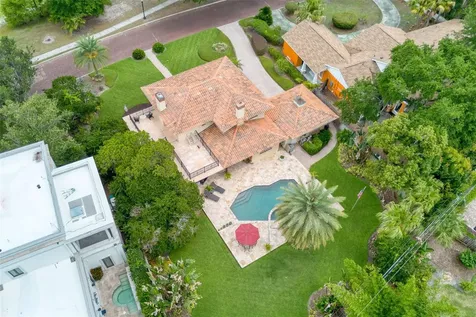830 Lake Davis Drive Orlando FL 32806