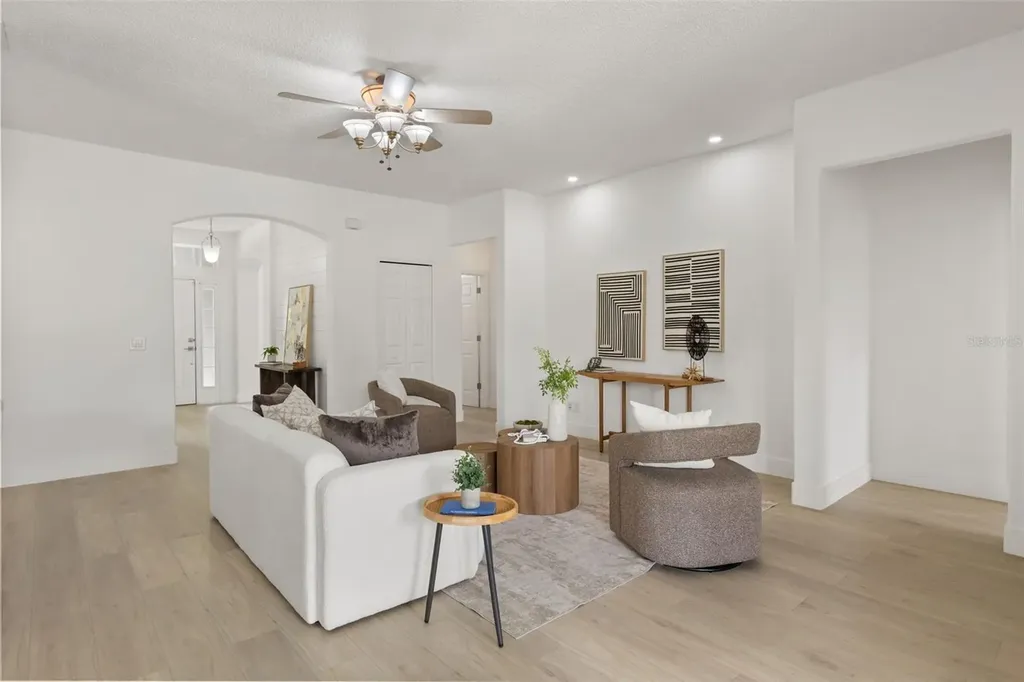 5101 Cedarleaf Lane Orlando FL 32829