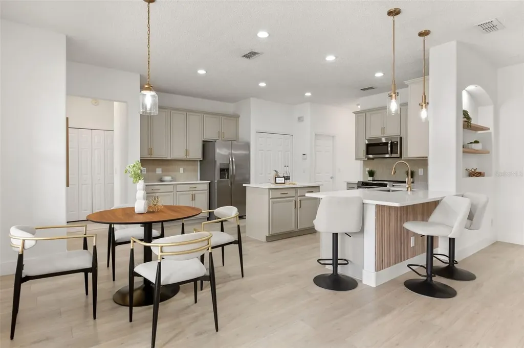 5101 Cedarleaf Lane Orlando FL 32829