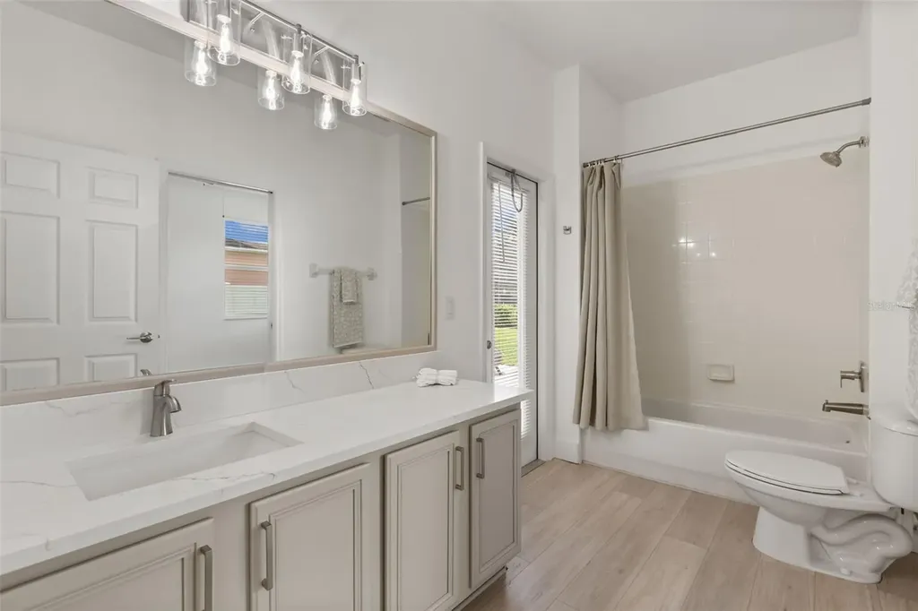 5101 Cedarleaf Lane Orlando FL 32829