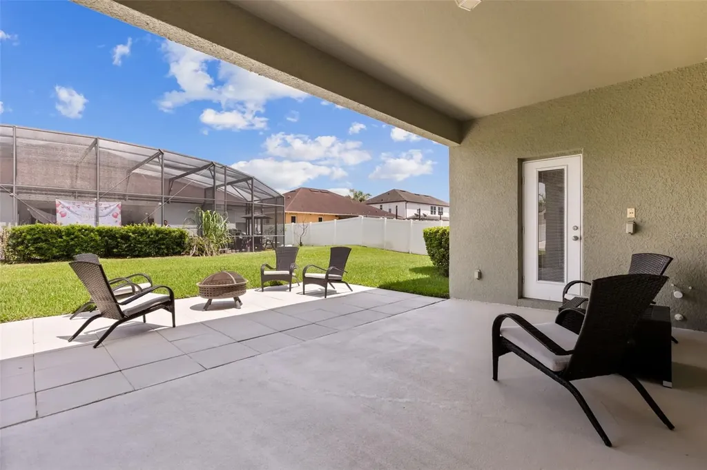 5101 Cedarleaf Lane Orlando FL 32829