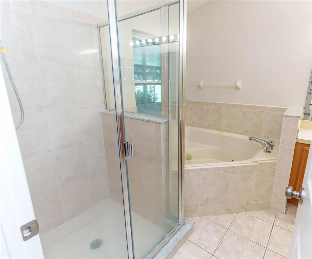 18915 Nest Fern Circle Tampa FL 33647