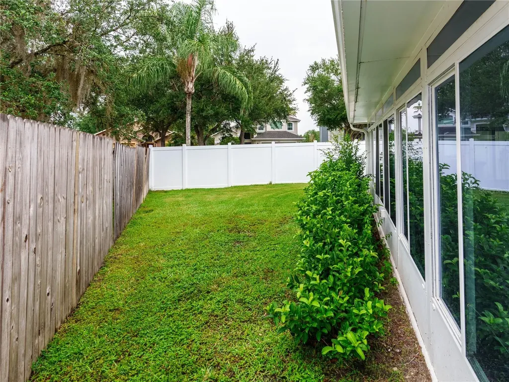 18915 Nest Fern Circle Tampa FL 33647