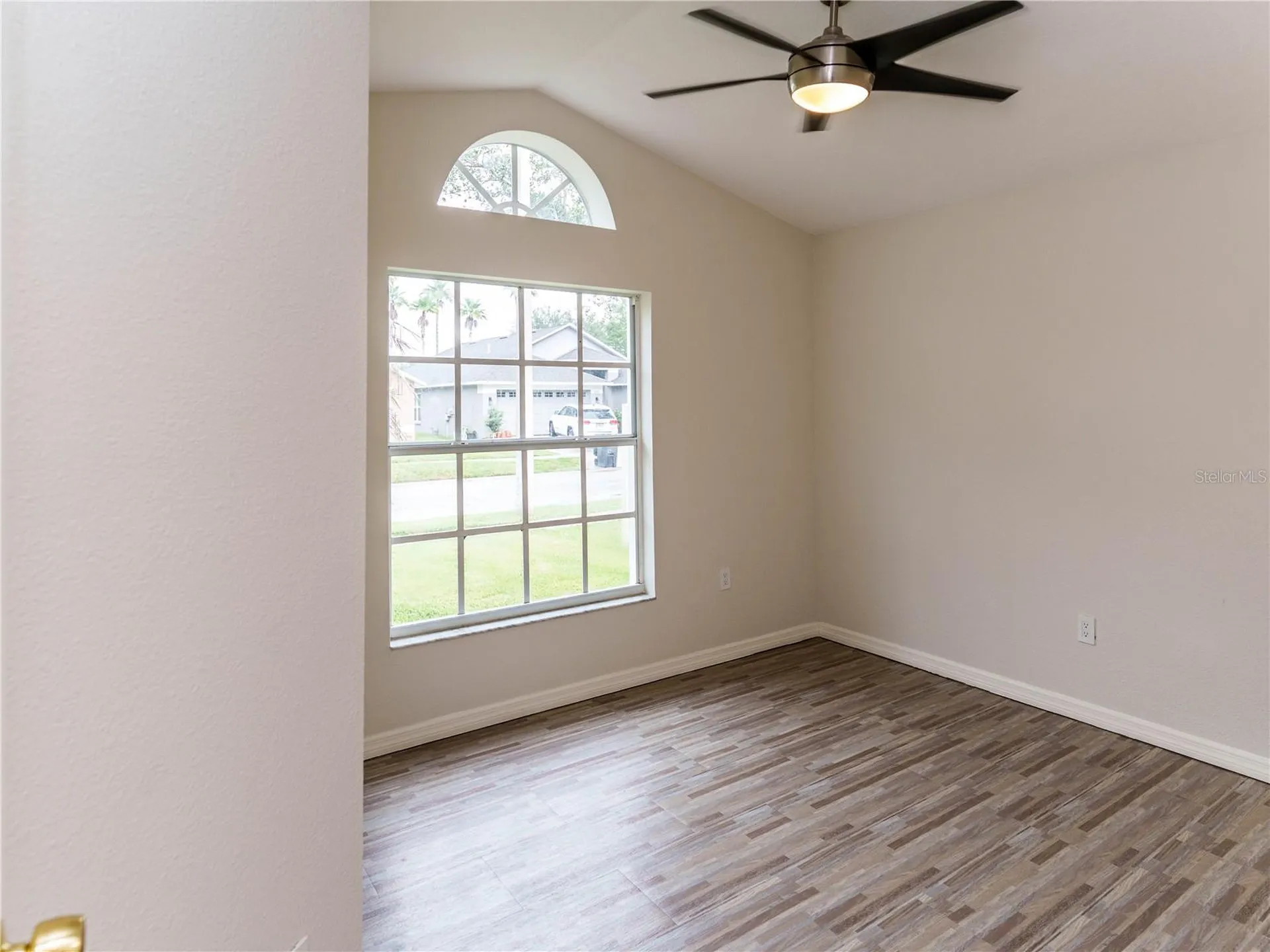 18915 Nest Fern Circle Tampa FL 33647