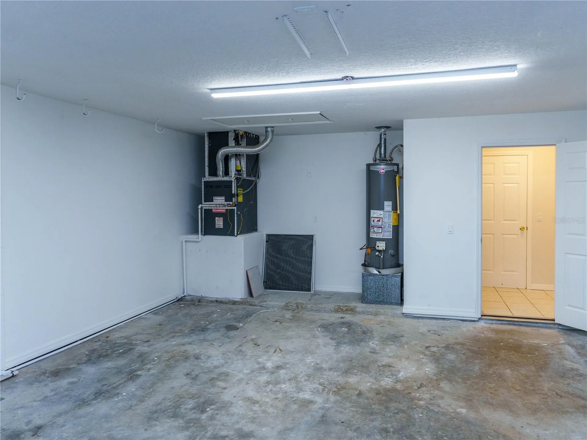 18915 Nest Fern Circle Tampa FL 33647