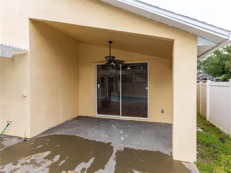 18915 Nest Fern Circle Tampa FL 33647