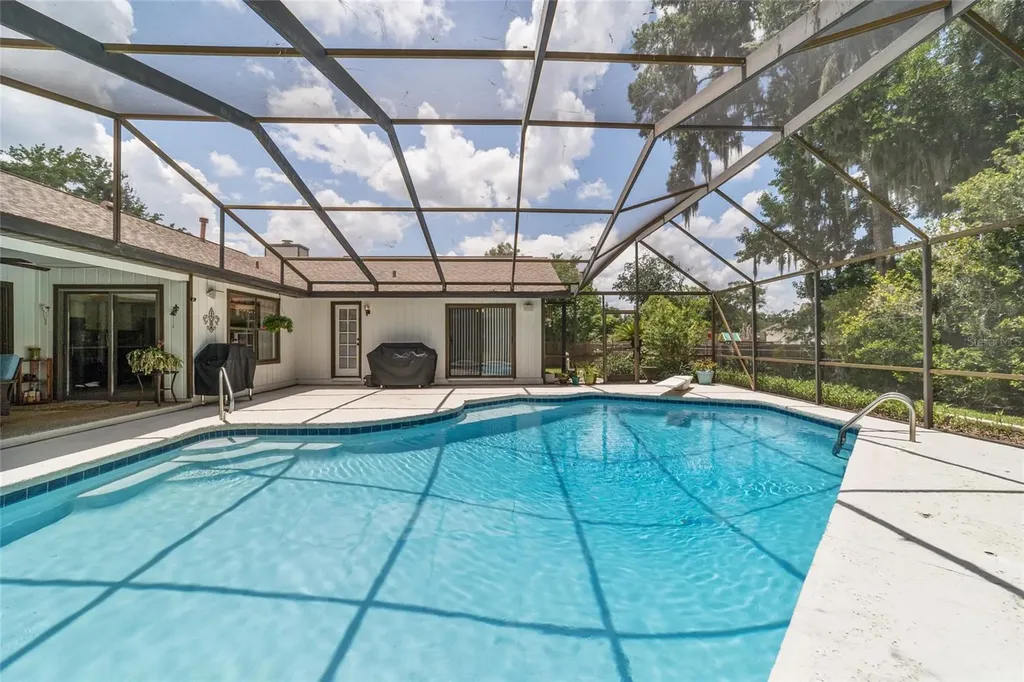 2015 SE 34th Street Ocala FL 34471