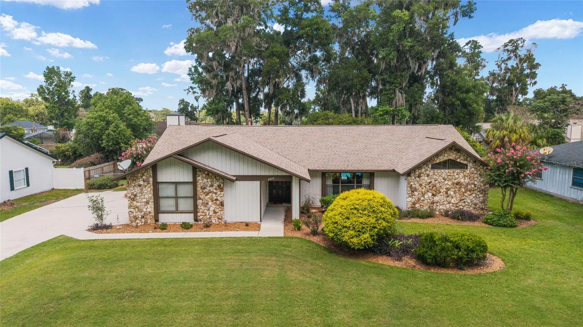 2015 SE 34th Street Ocala FL 34471