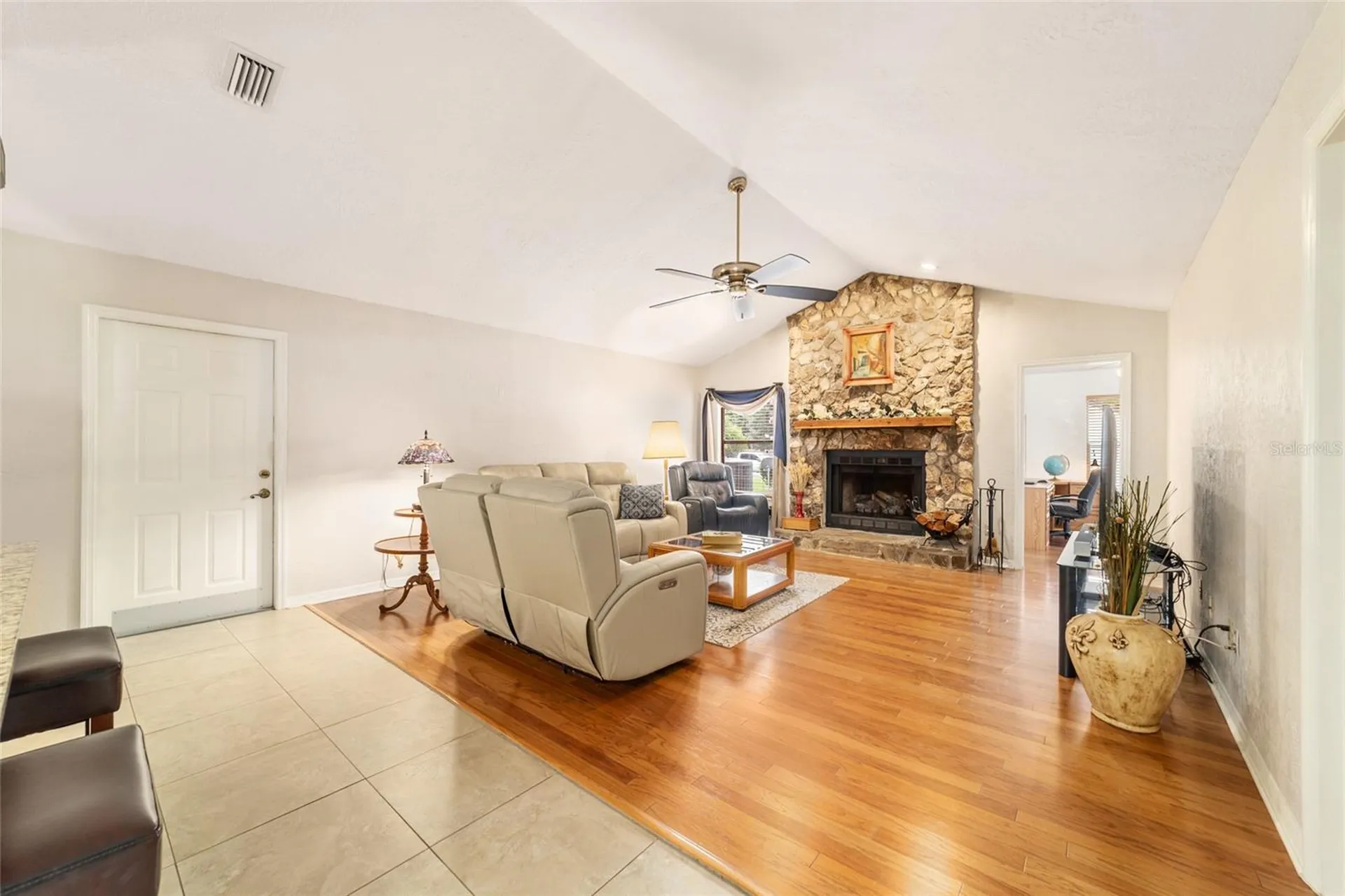 2015 SE 34th Street Ocala FL 34471