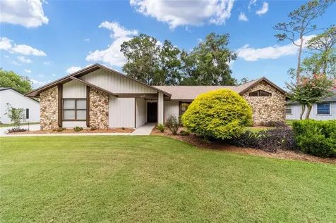 2015 SE 34th Street Ocala FL 34471