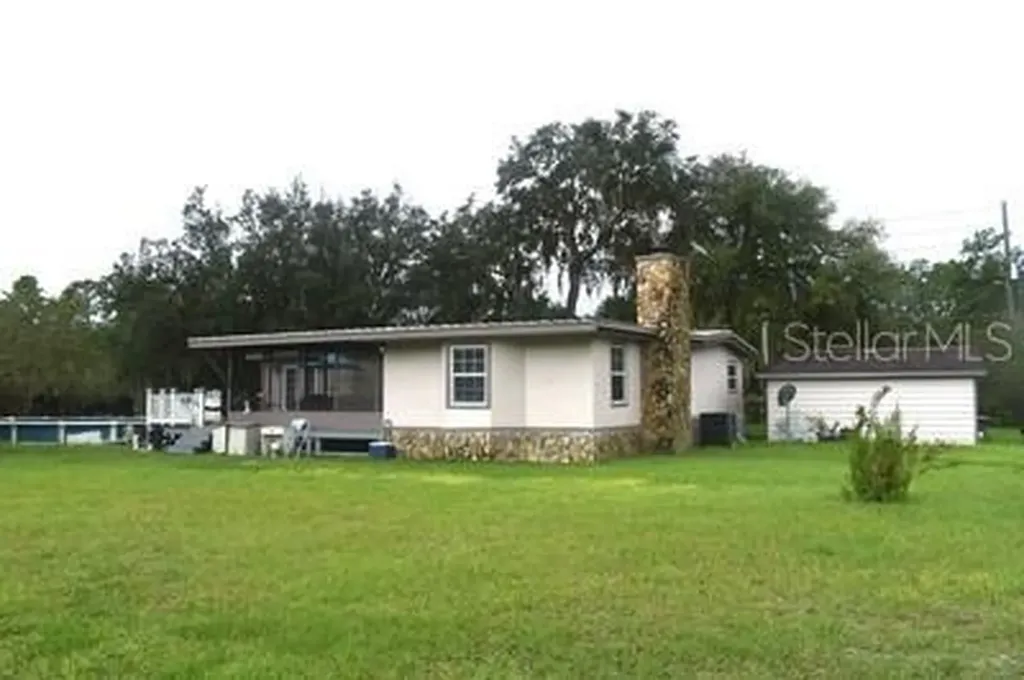 15355 SW 85 Avenue Dunnellon FL 34432