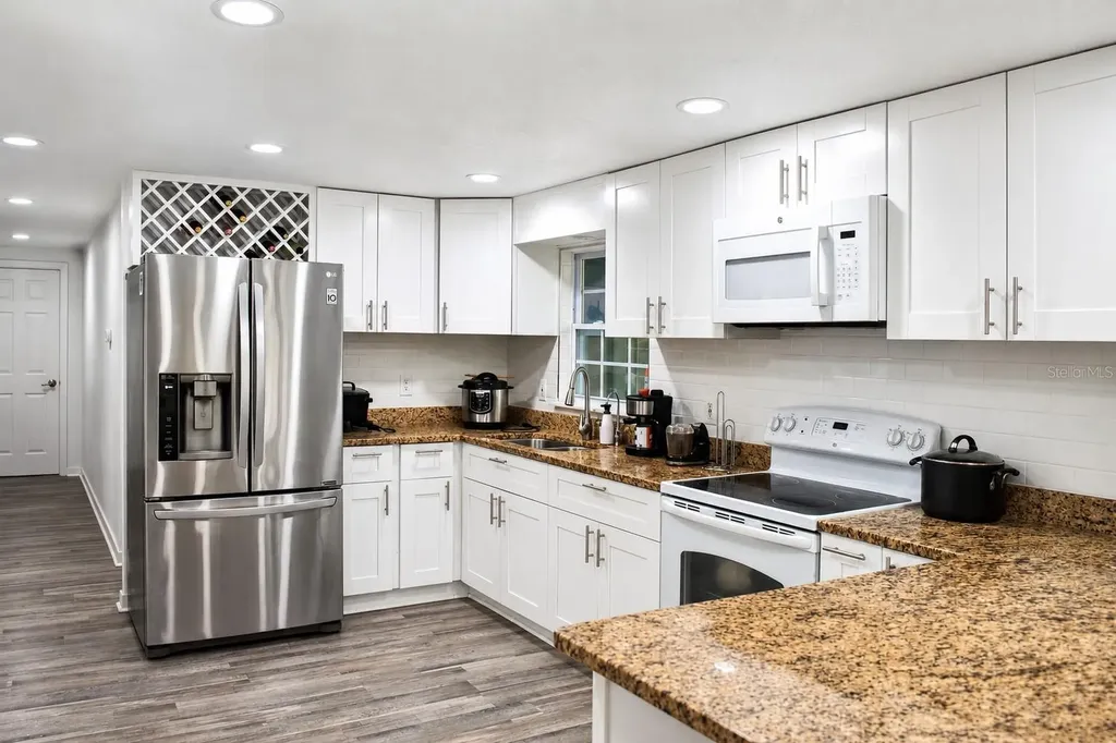 15355 SW 85 Avenue Dunnellon FL 34432
