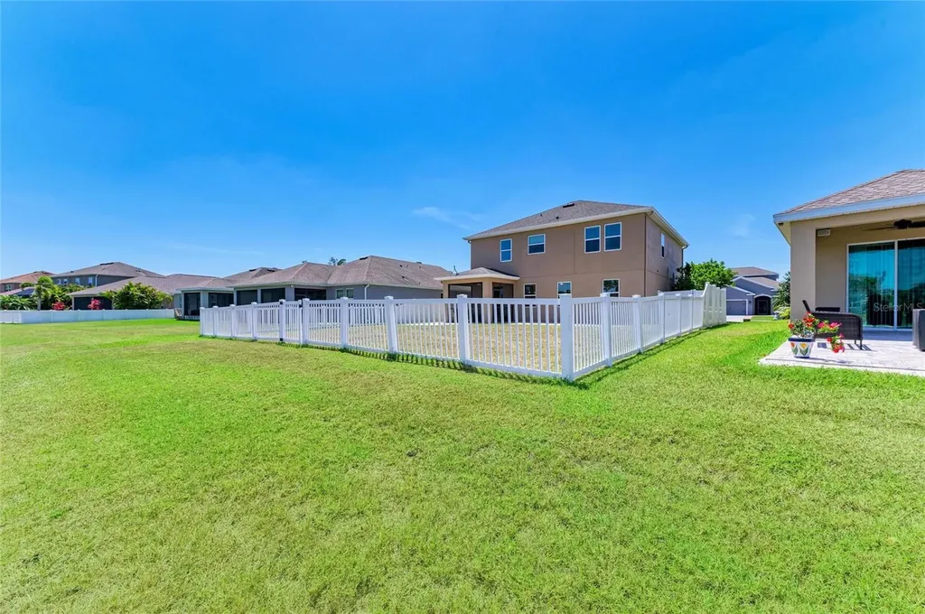 7822 110th Avenue E Parrish FL 34219