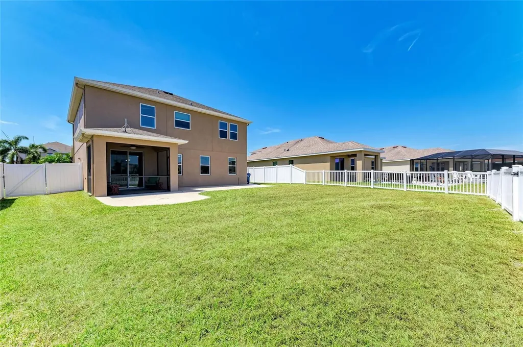 7822 110th Avenue E Parrish FL 34219