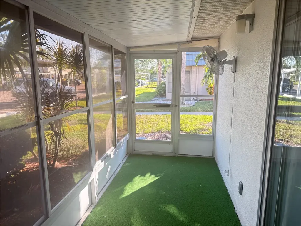1802 Bedford Terrace Sun City Center FL 33573