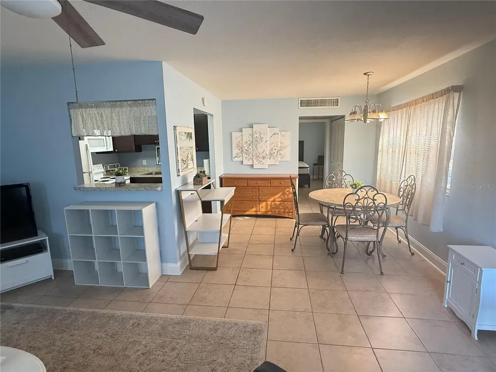 1802 Bedford Terrace Sun City Center FL 33573