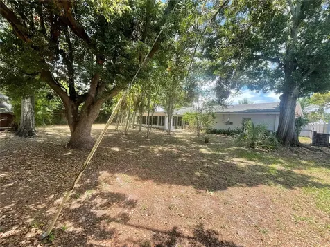1624 Sandstone Court Clearwater FL 33756