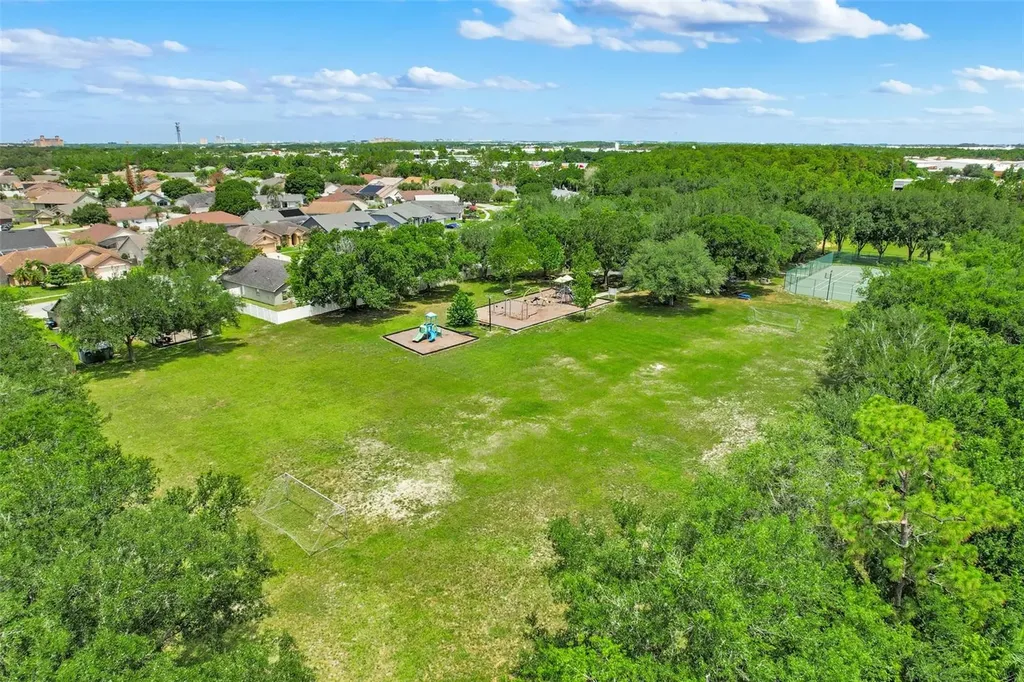 1936 Monkton Road Orlando FL 32837