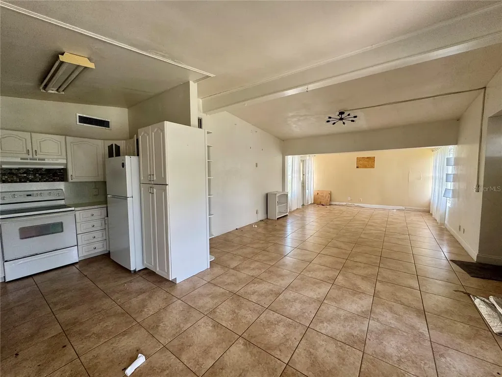 160 Pinecrest Drive Sanford FL 32773
