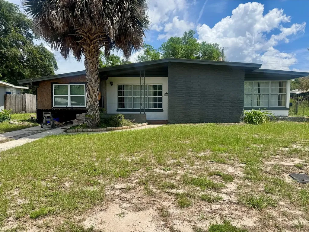 160 Pinecrest Drive Sanford FL 32773