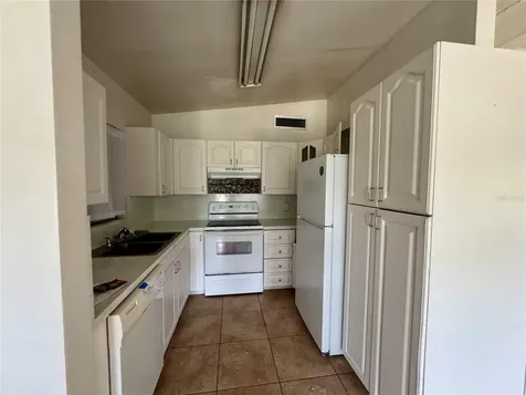 160 Pinecrest Drive Sanford FL 32773