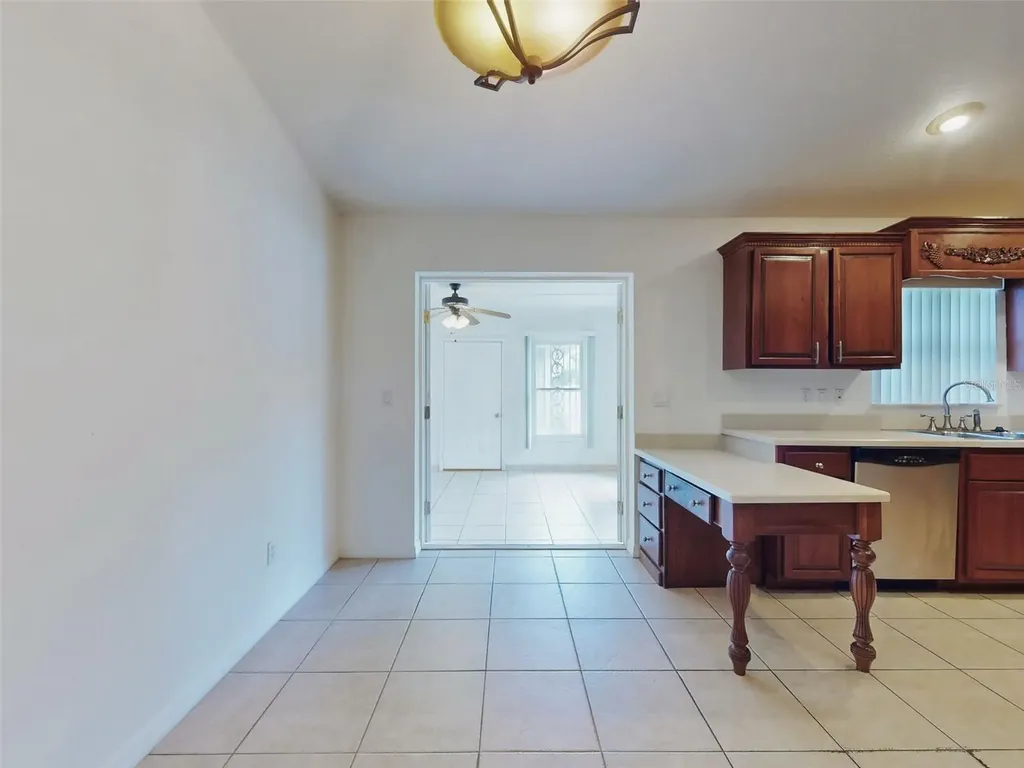 203 N Duss Street New Smyrna Beach FL 32168