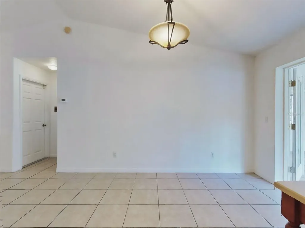 203 N Duss Street New Smyrna Beach FL 32168