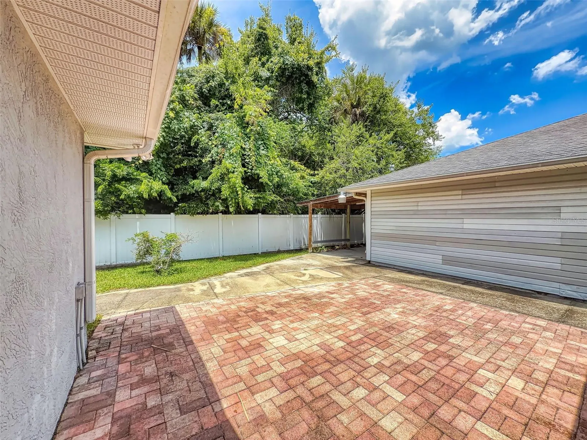 203 N Duss Street New Smyrna Beach FL 32168