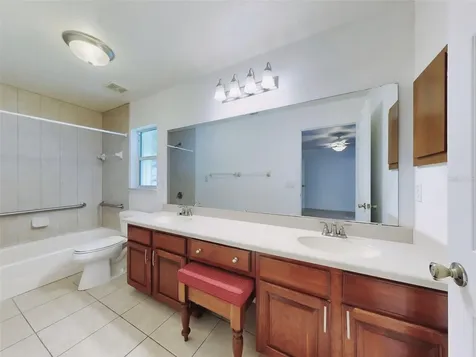 203 N Duss Street New Smyrna Beach FL 32168
