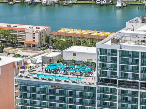 691 S Gulfview Boulevard Clearwater Beach FL 33767