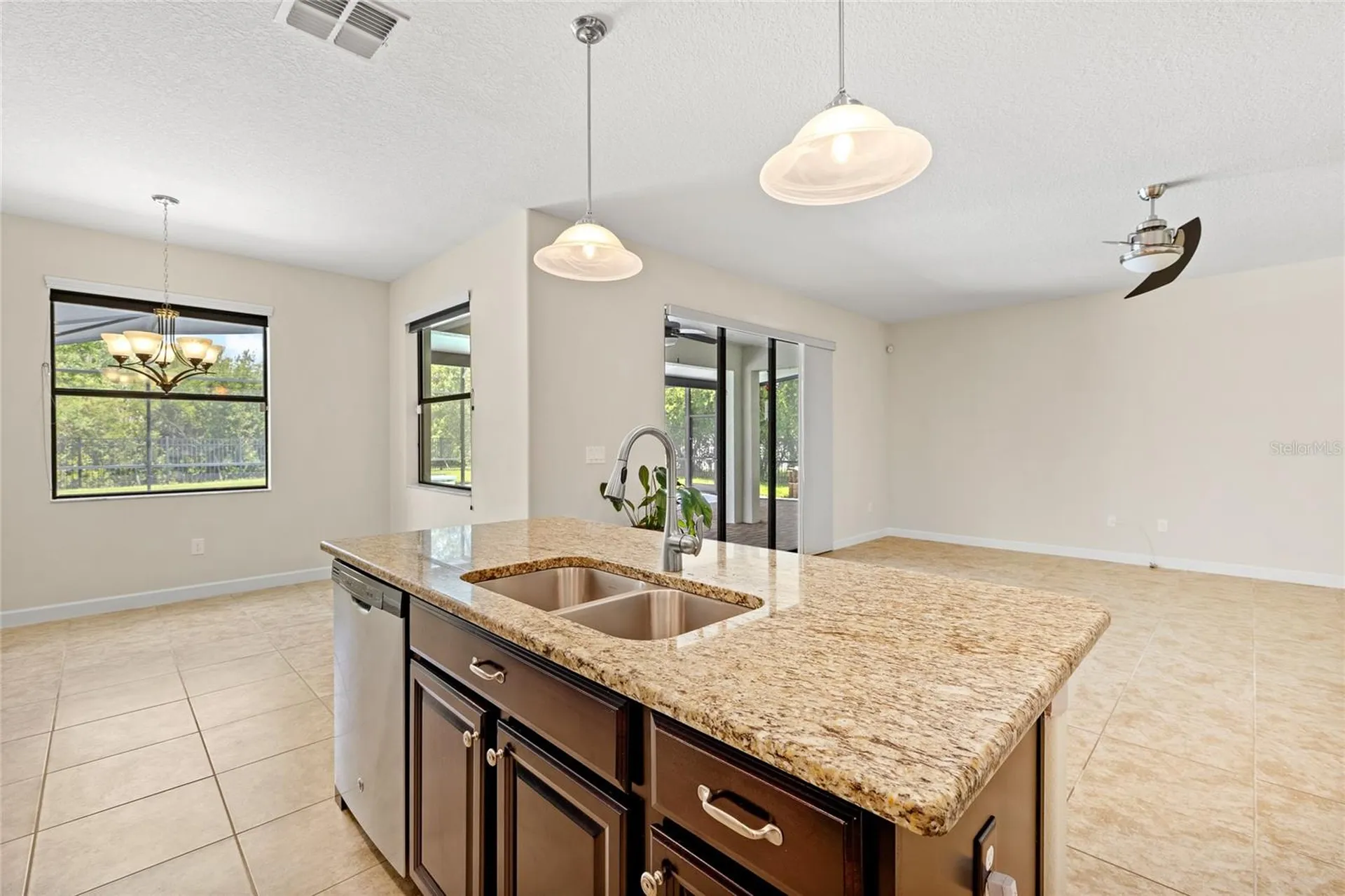 2892 Spring Breeze Way Kissimmee FL 34744