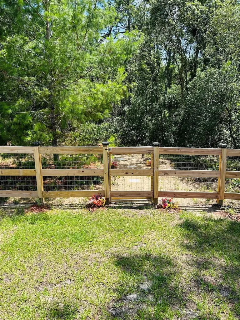 8848 N Paradisea Drive Citrus Springs FL 34433