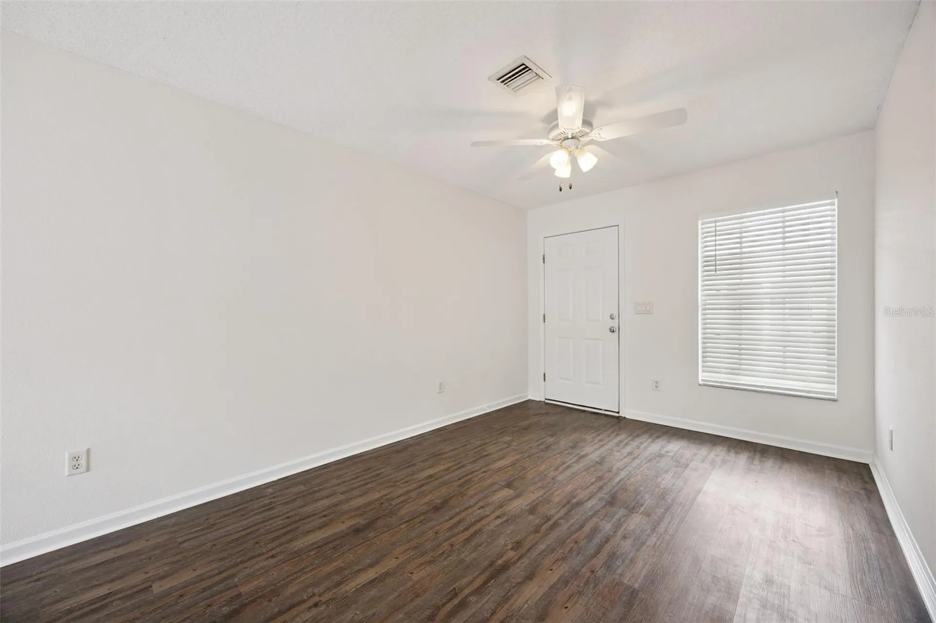 1105 N Rockingham Avenue Tavares FL 32778