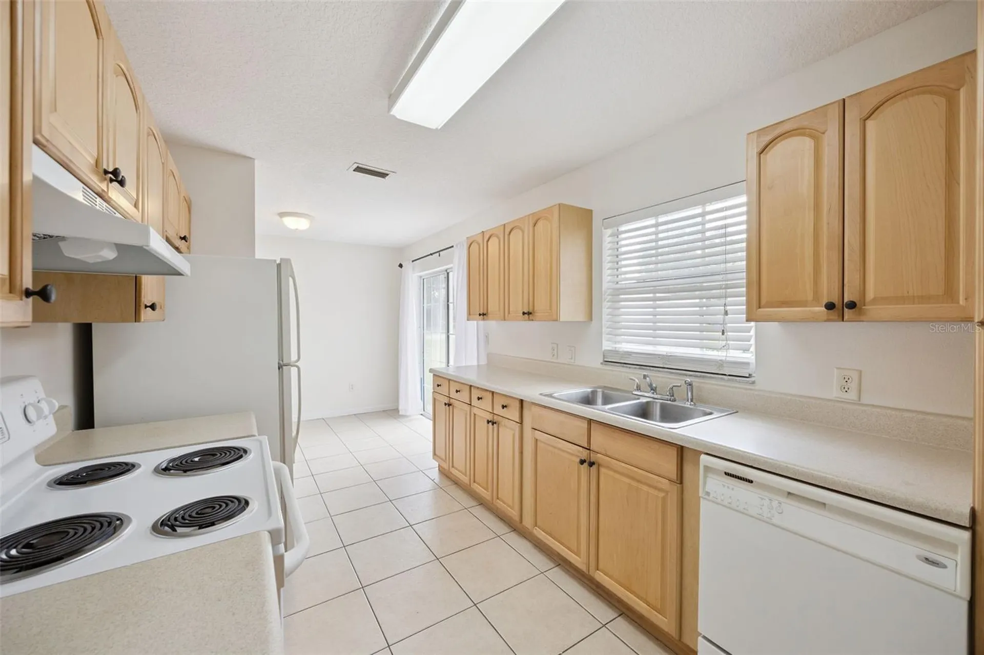 1105 N Rockingham Avenue Tavares FL 32778