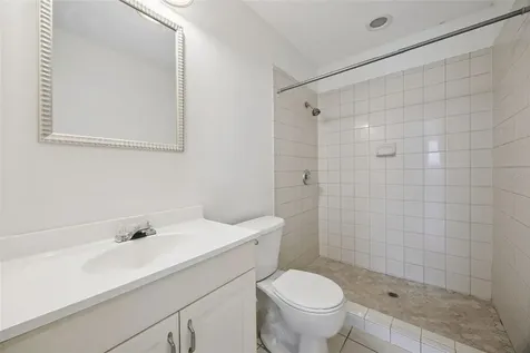 1105 N Rockingham Avenue Tavares FL 32778