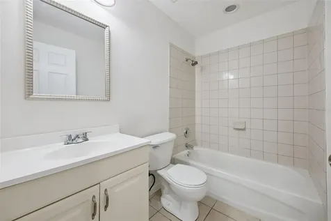 1105 N Rockingham Avenue Tavares FL 32778